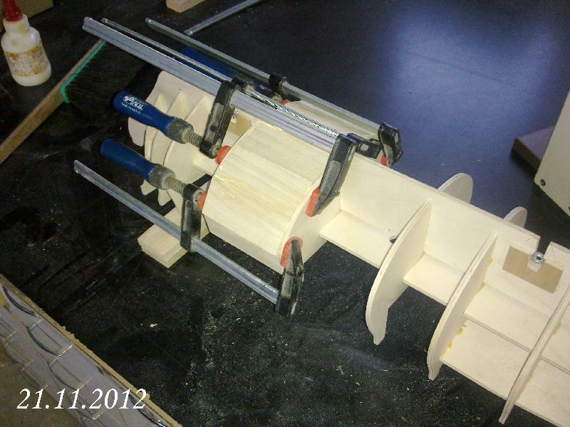 21112012139.jpg (102.5 KiB) Przejrzano 12219 razy Na razie tylko część.