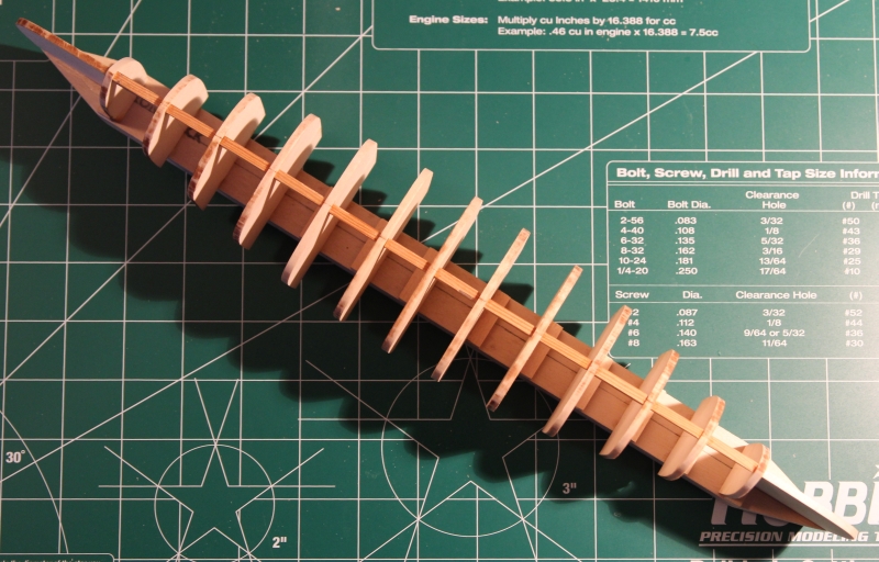 IMG_7027s.jpg (343.01 KiB) Przejrzano 14231 razy Widać zarys kadłuba z góry