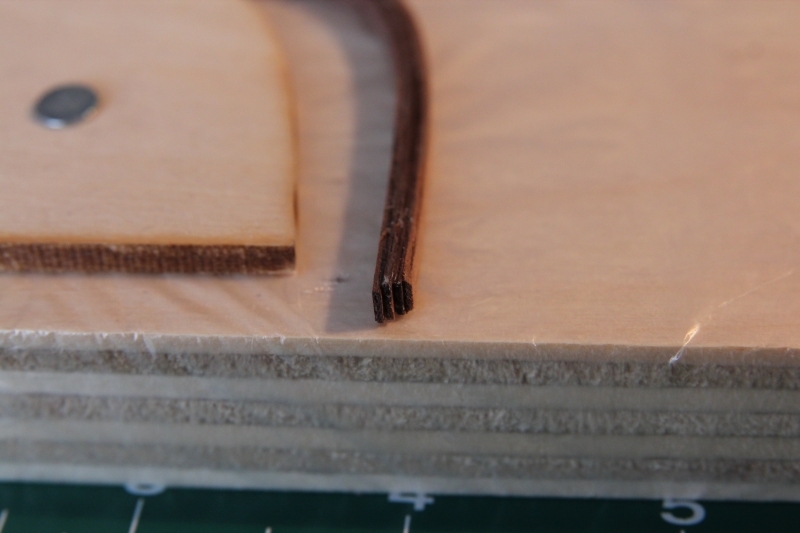 IMG_7044s.jpg (229.87 KiB) Przejrzano 13746 razy Widoczne warstwy po sklejeniu