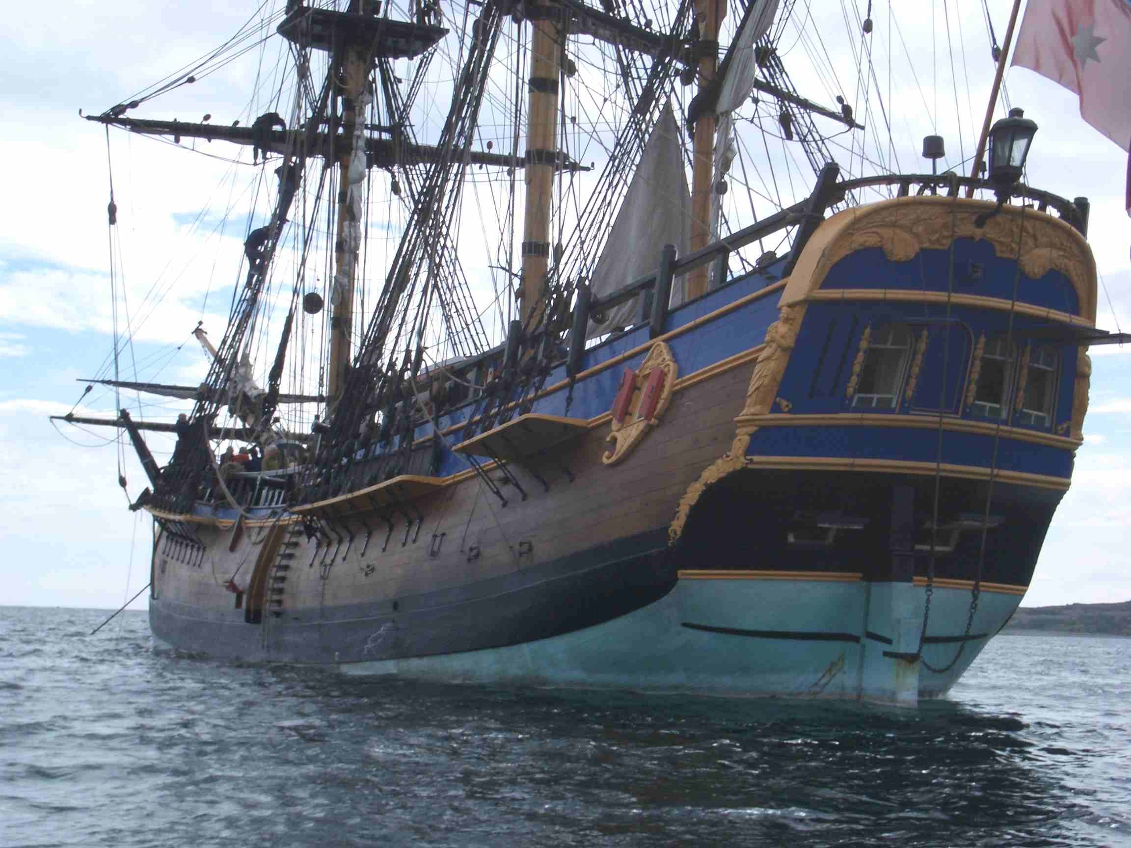 hmb endeavour.jpg