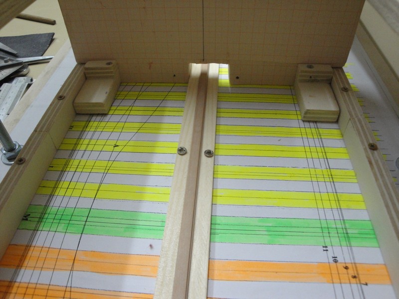 La Belle 138.jpg (127.8 KiB) Przejrzano 8030 razy A tak to teraz wyglada, z nowa prowadnica