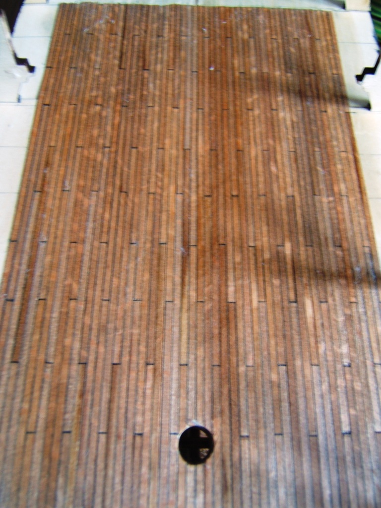 Piraja8882n.jpg (238.71 KiB) Przejrzano 8783 razy zdjęcie nie najlepszej jakości, ale pokazuje strukturę czereśni amerykańskiej po olejowaniu (SotS kolegi overmawr)