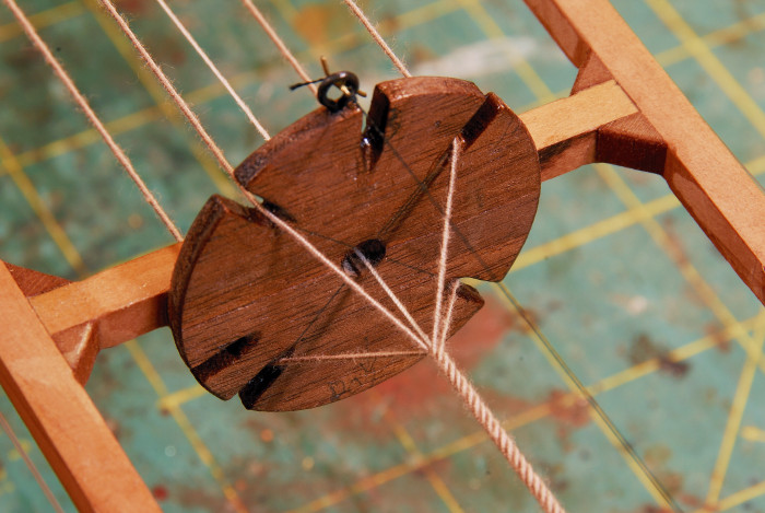 4 str. rope with white core2.jpg