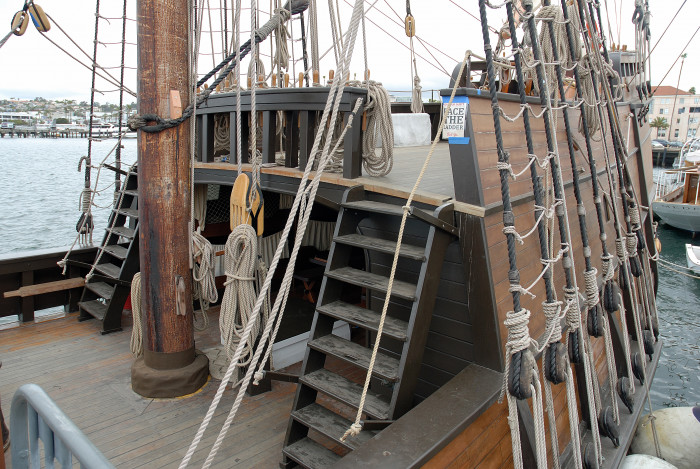 067 San Salvador, ćwierćpokład ku rufie.jpg