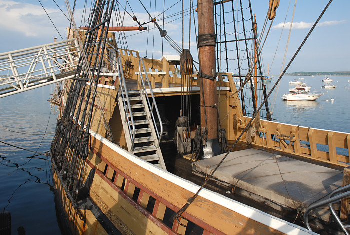 10 Mayflower II.jpg
