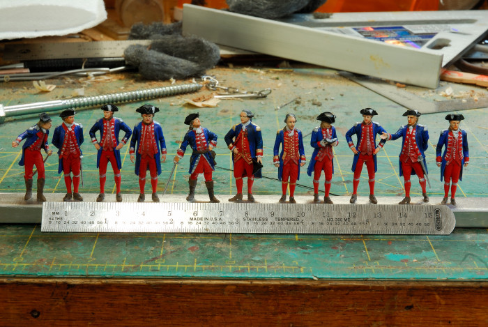 figurines8.jpg